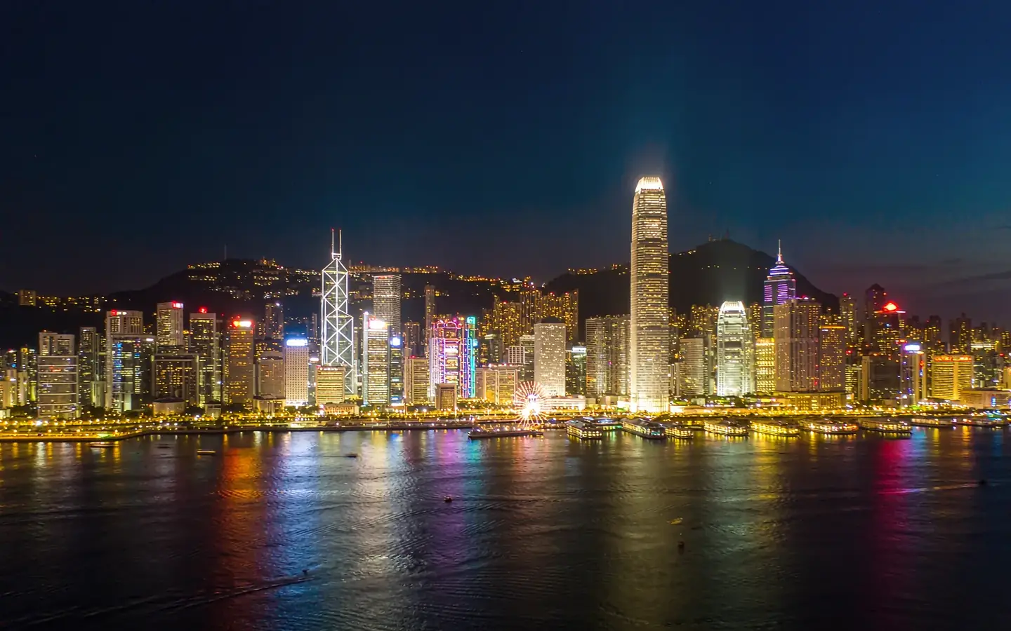 香港